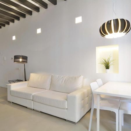 Lonja Suites Apartments Palma de Mallorca Exterior photo