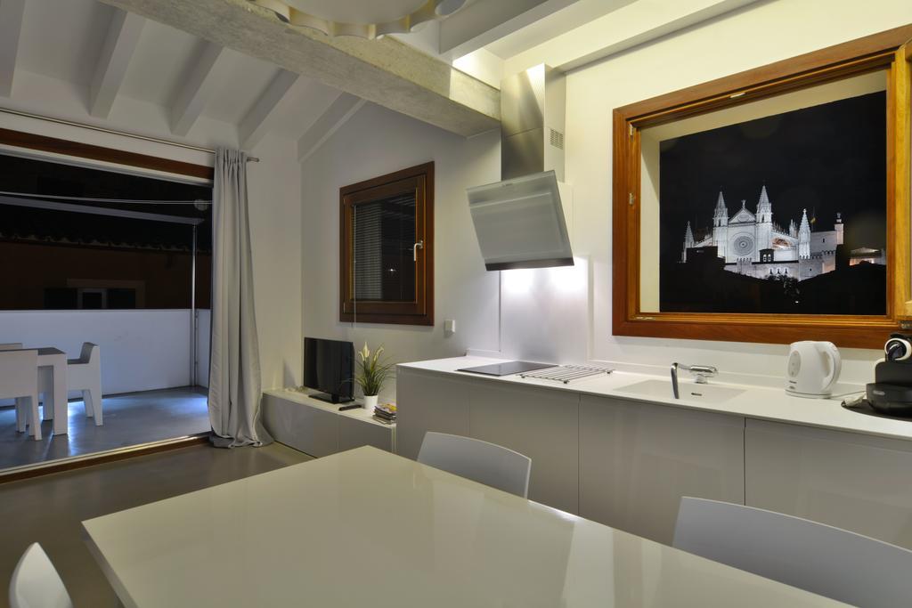 Lonja Suites Apartments Palma de Mallorca Exterior photo