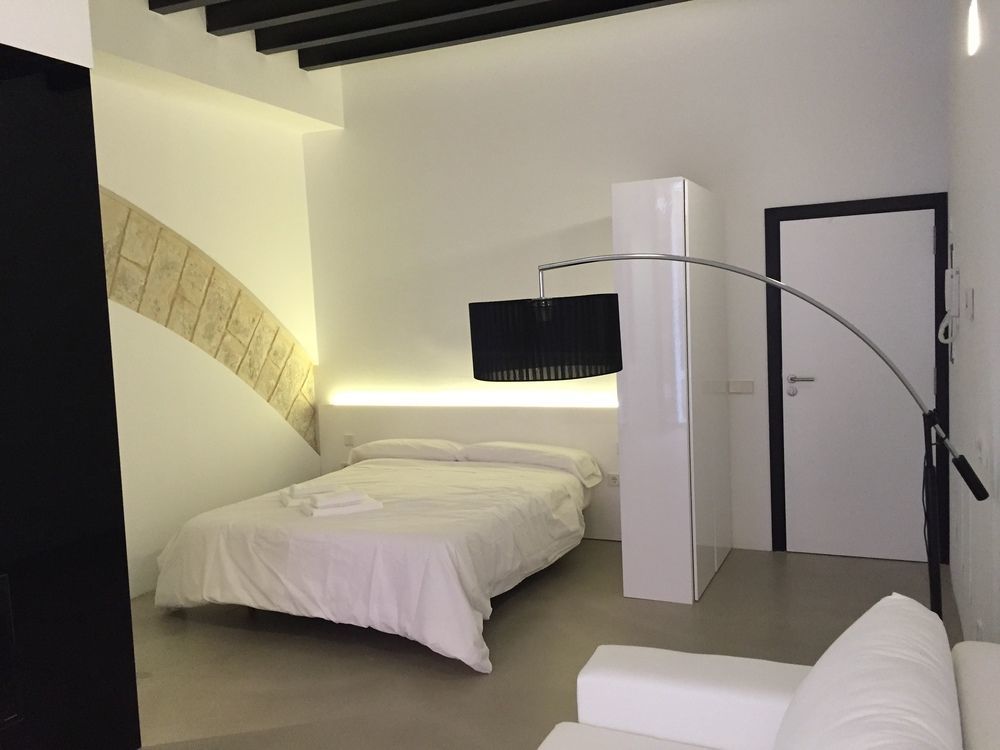 Lonja Suites Apartments Palma de Mallorca Exterior photo