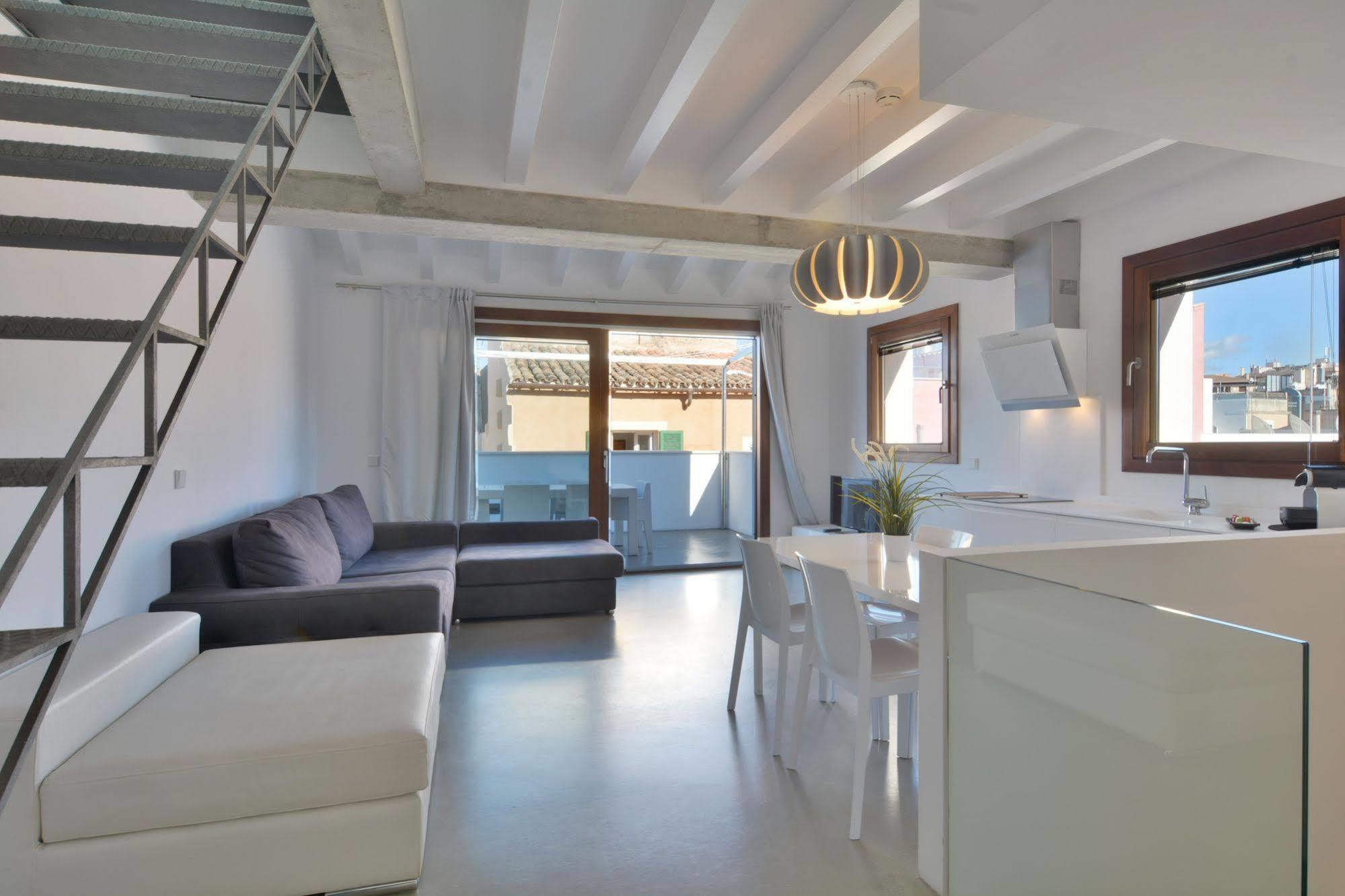 Lonja Suites Apartments Palma de Mallorca Exterior photo