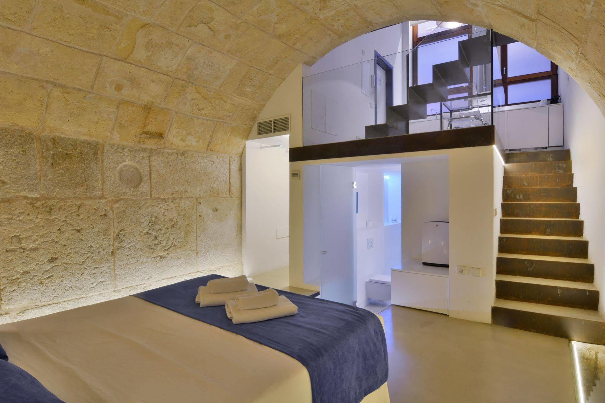 Lonja Suites Apartments Palma de Mallorca Exterior photo